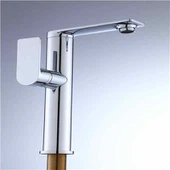 Faucet de Latão